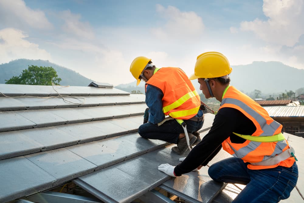 roof repair in Thornton CA